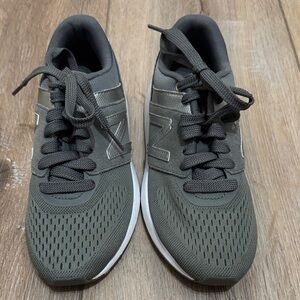 New Balance Women’s Olive Green Sneakers